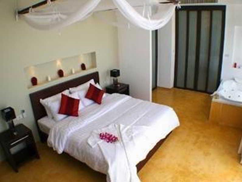 Mandalai Hotel Chaloklum Buitenkant foto